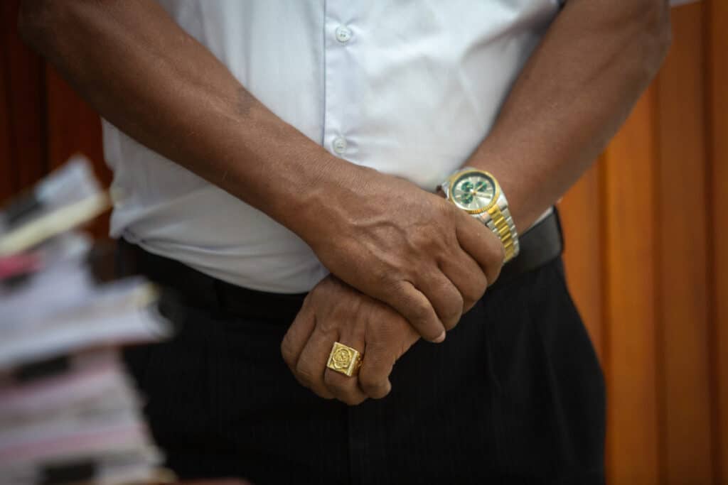 When Gold Rules: Politicians and Criminals Fight Over Resources in the Peruvian Amazon